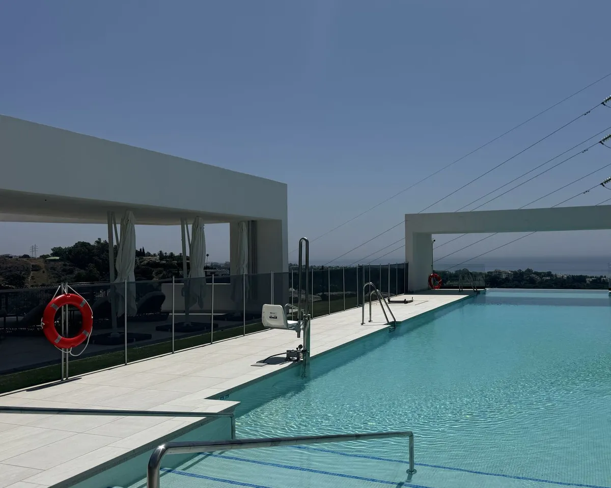 4d330dbb-3572-4eb5-be05-30e9b93b0c9c