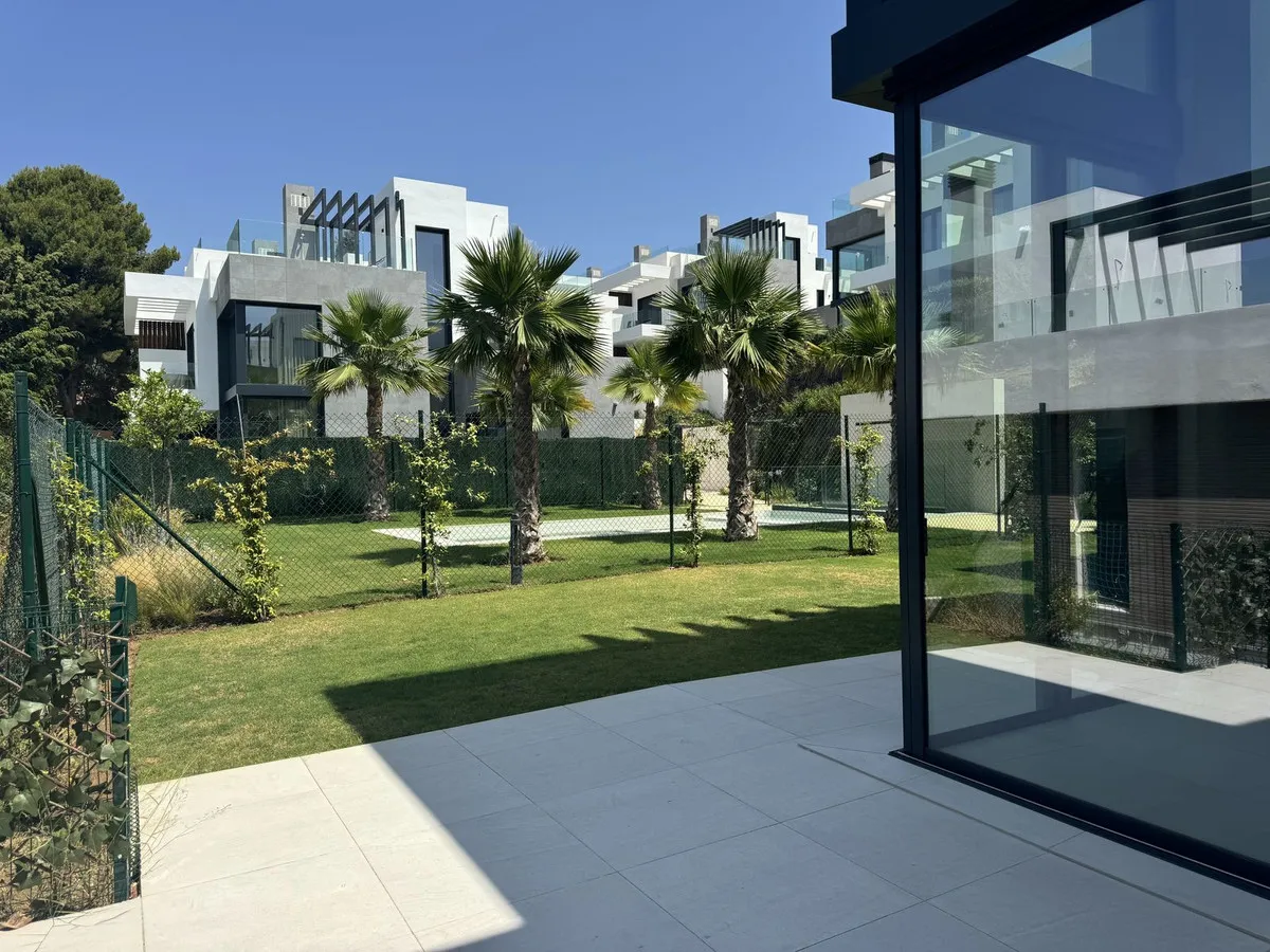 8851ec35-31e6-4fd6-b091-b0913c37c4b7