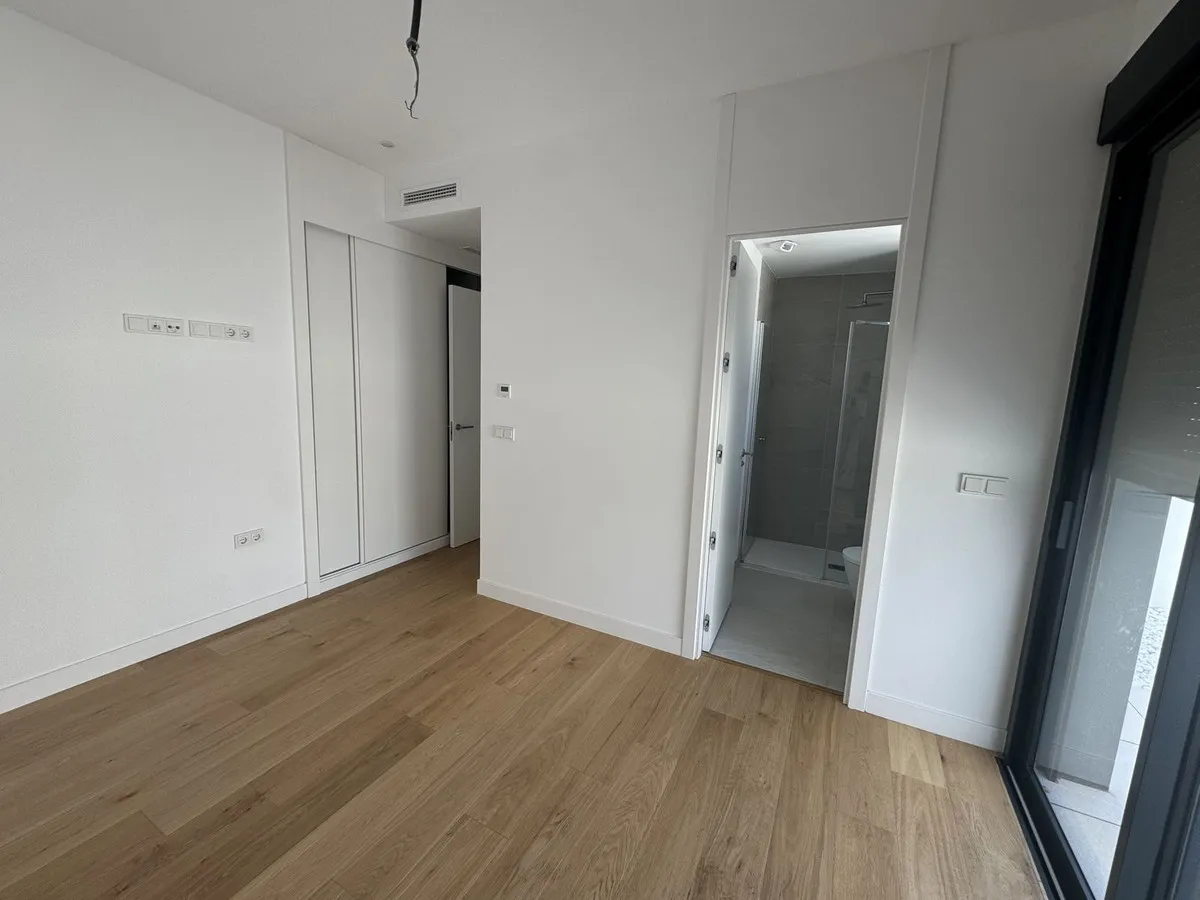 9f2567a2-9d24-4a31-b189-92c957d8dce2