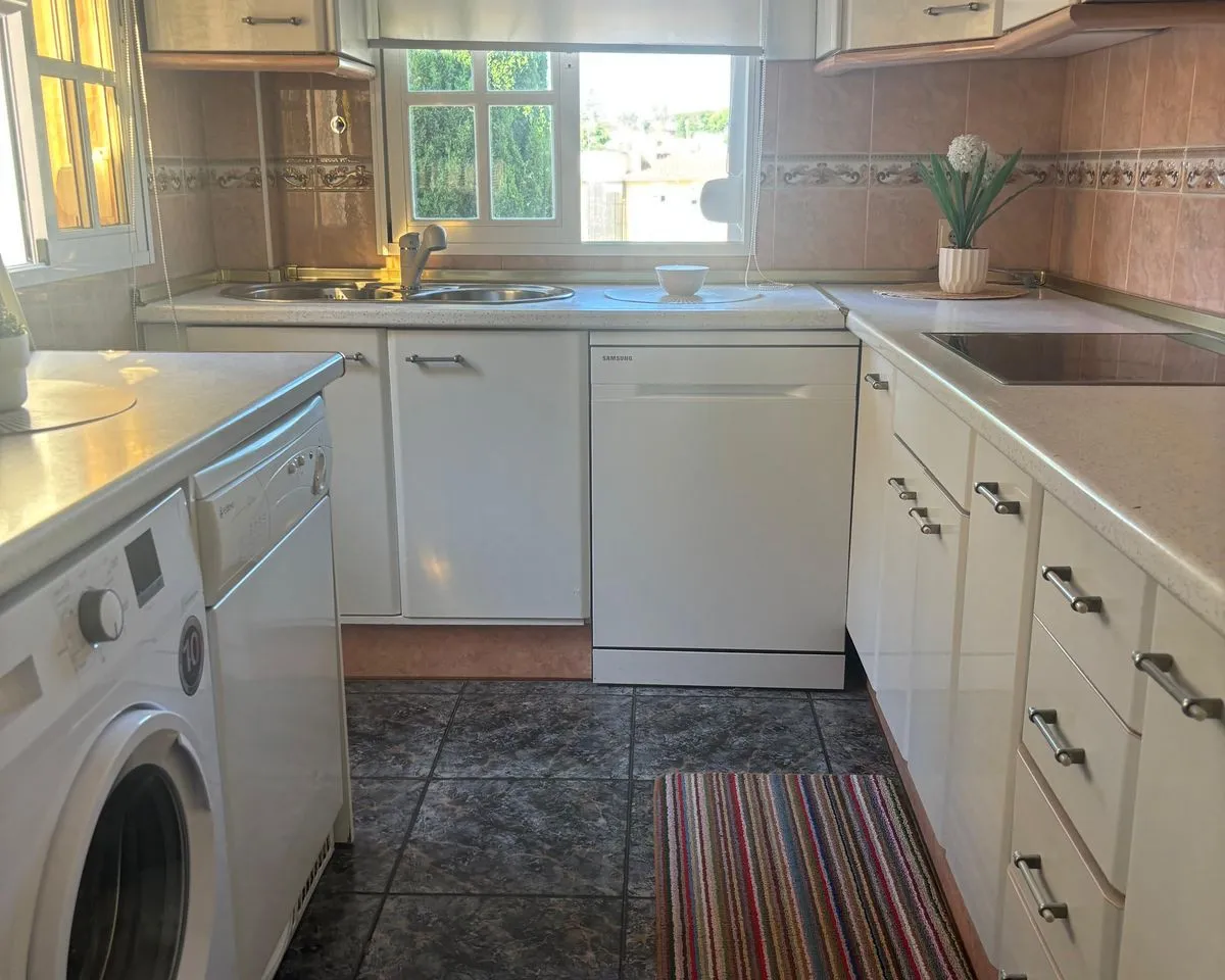 254309de-4d20-4153-9ae7-d325e0e685e3