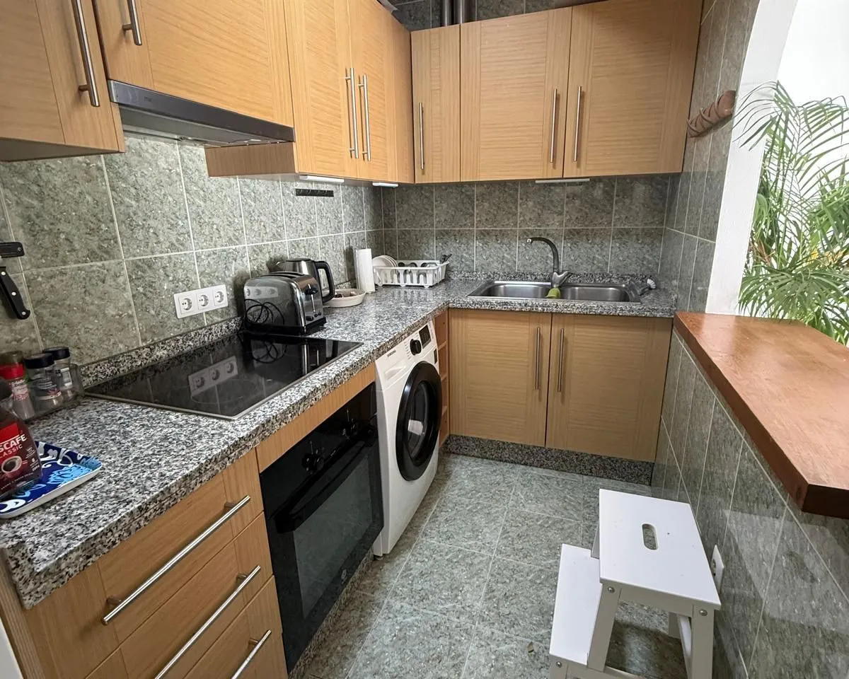 6c6dda42-dc99-4cec-b32a-3b53b2c329c1