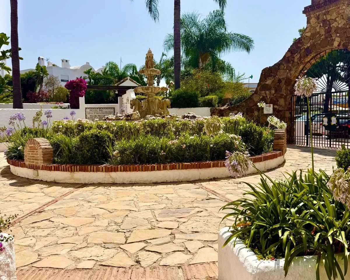 7f714817-0e50-4368-92ba-f1fcd0101c91