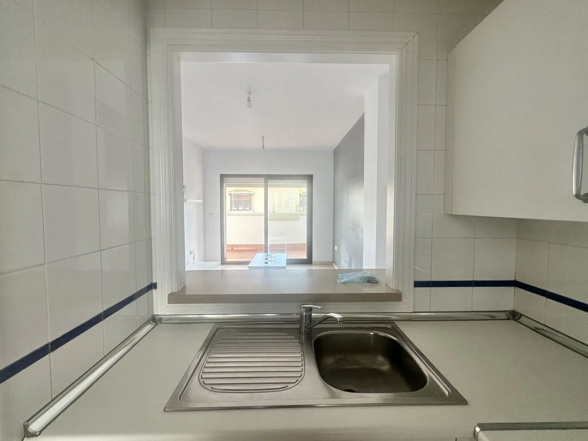 1630ff76-af57-43e8-9e9e-aeea24399777