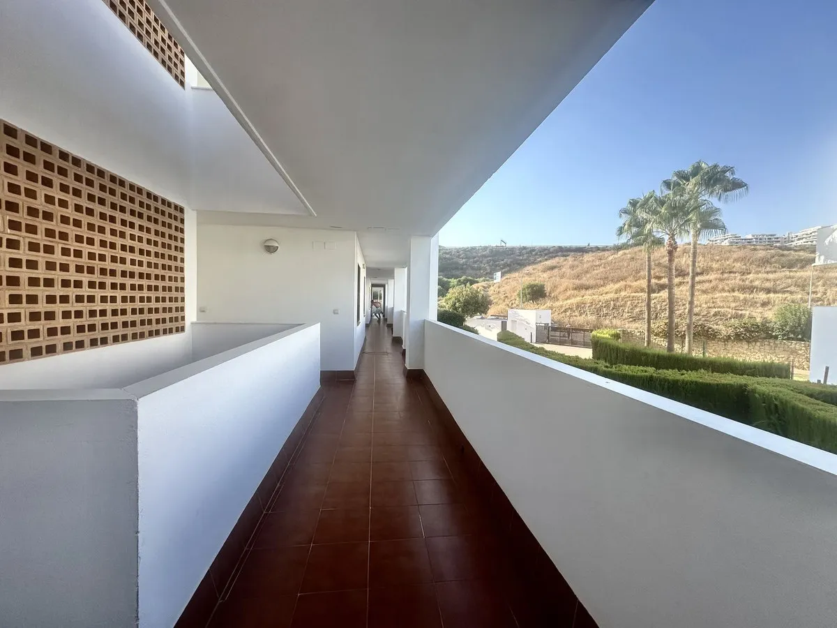 5bc18873-7fbd-4a22-8dfb-acfa563fceeb