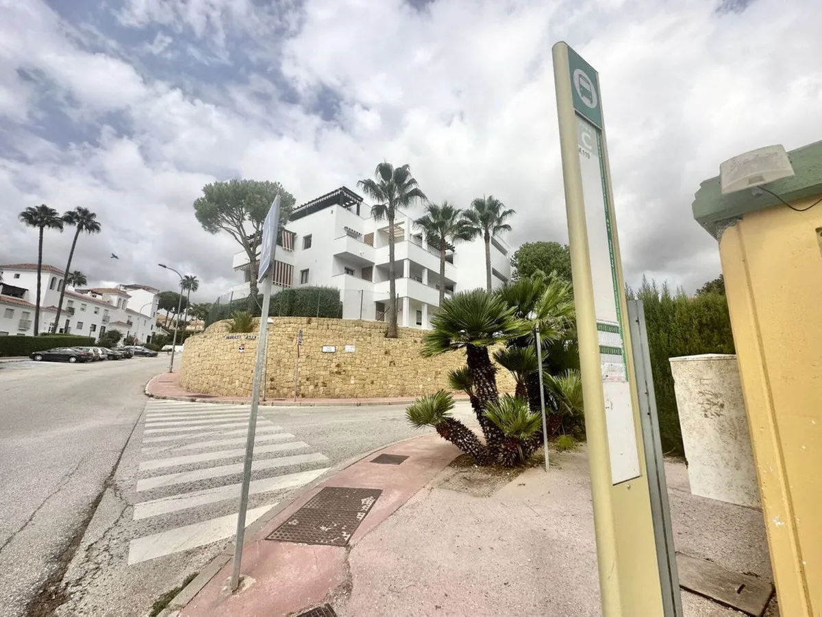 946c31d0-12b3-4318-9764-6b287dabd5b1