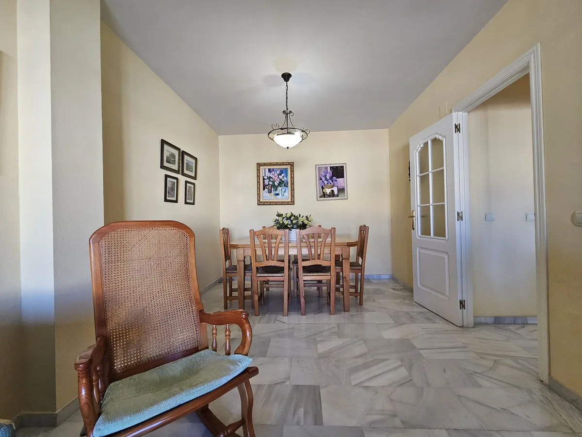 d800d7f2-0834-4d10-91a4-6db701bf8983