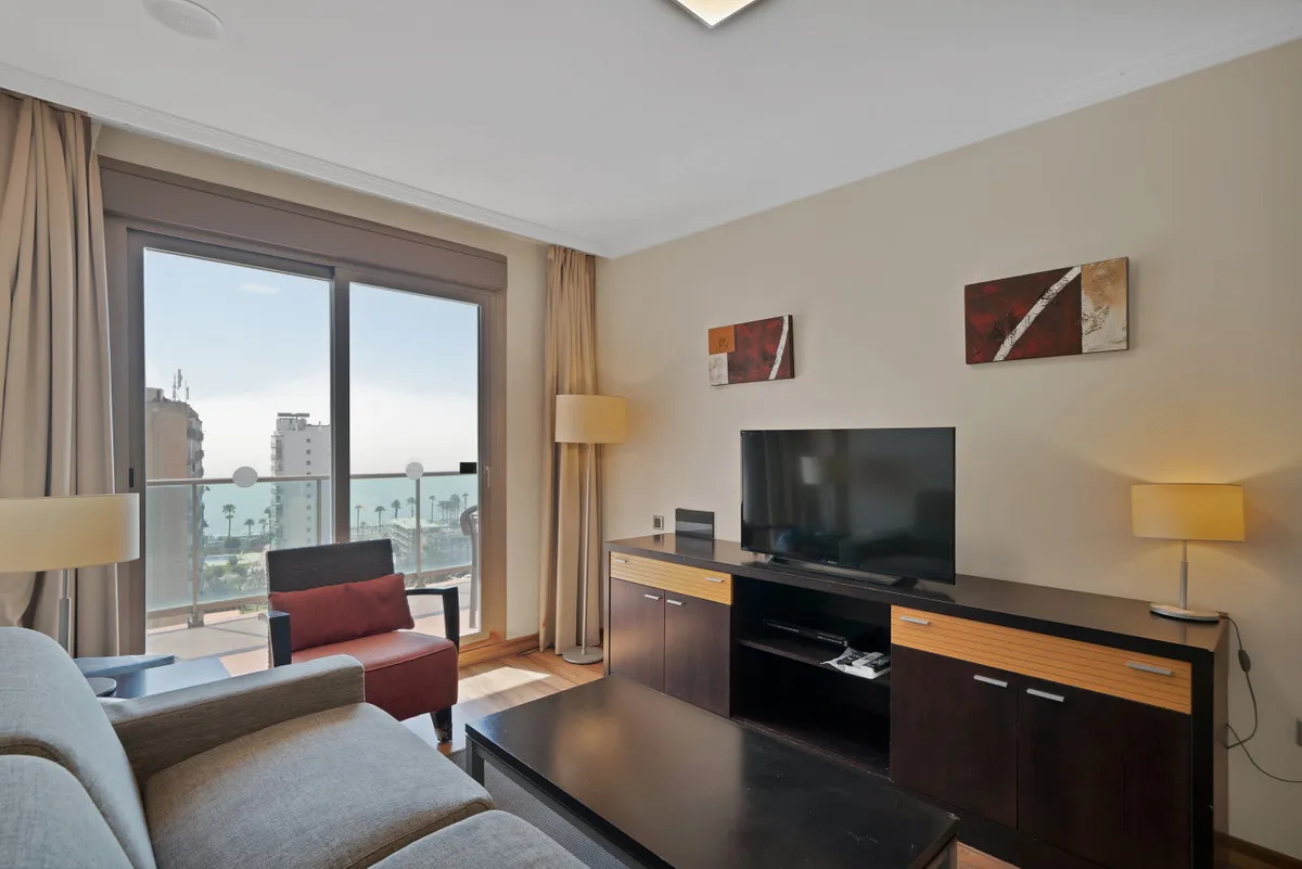 1a1c5872-6862-4837-a610-85f460c38008