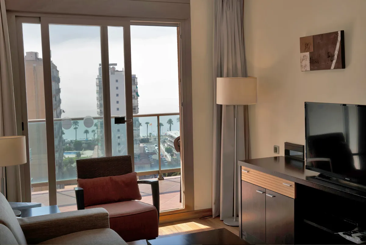 72b46824-a943-4962-8d2e-f7346dedb011