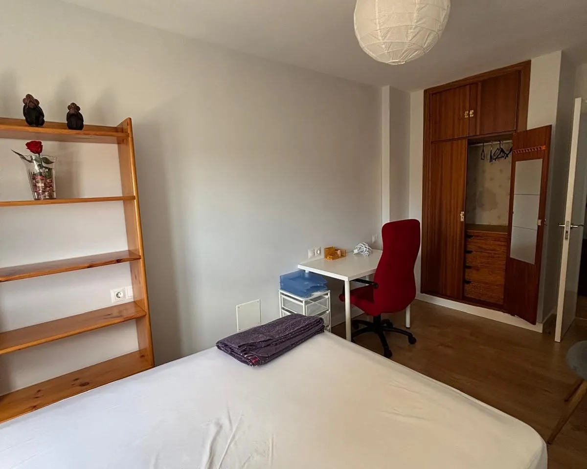 c76c8b84-ce51-4d1f-93f0-fe899e325ce7