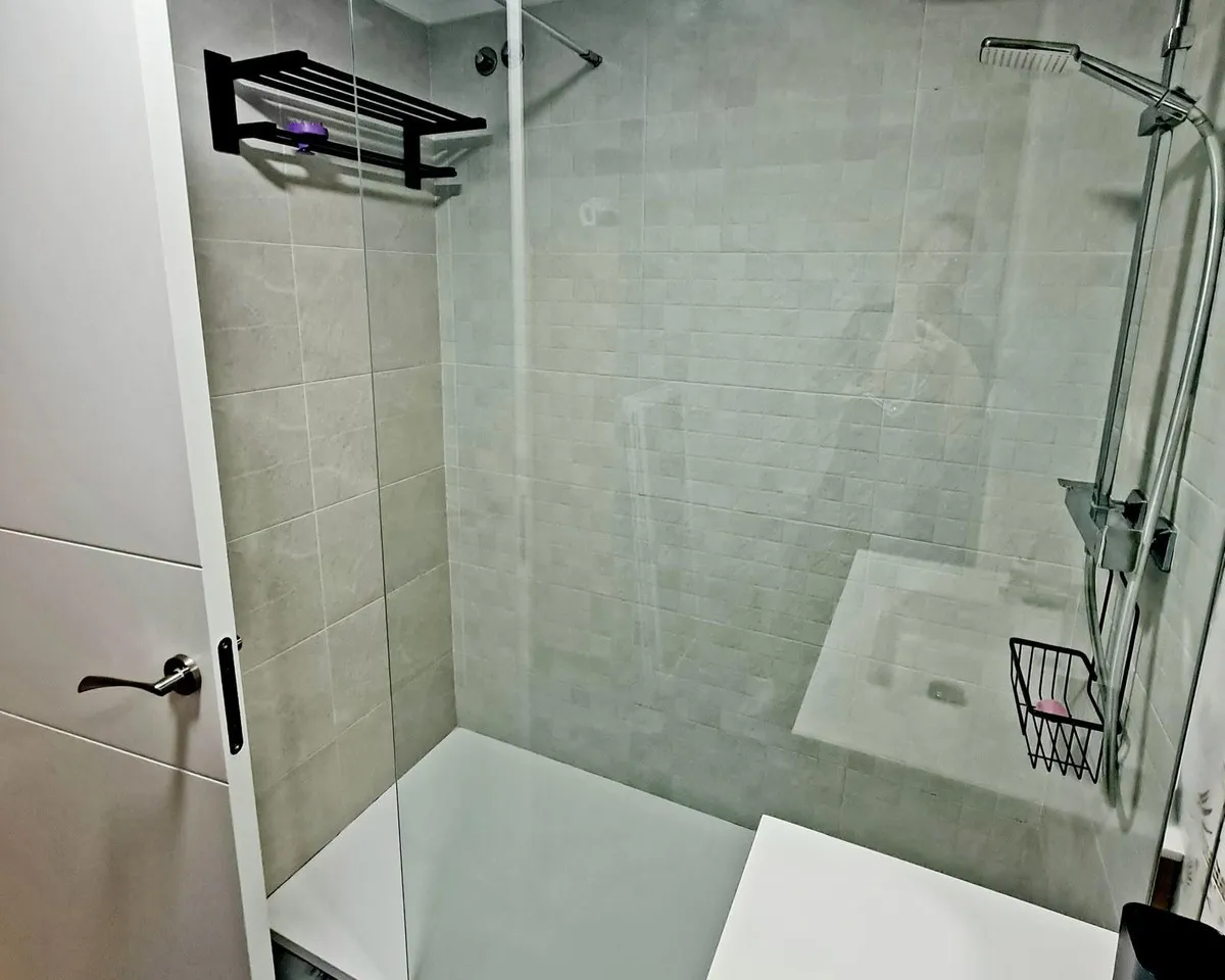 ee8a9bf7-468b-423b-ba06-0fa1cfdc7bc5