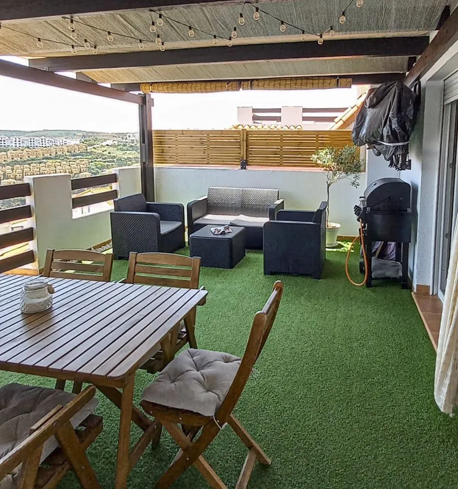 4bff450a-7090-47c2-aaef-f768673338c3