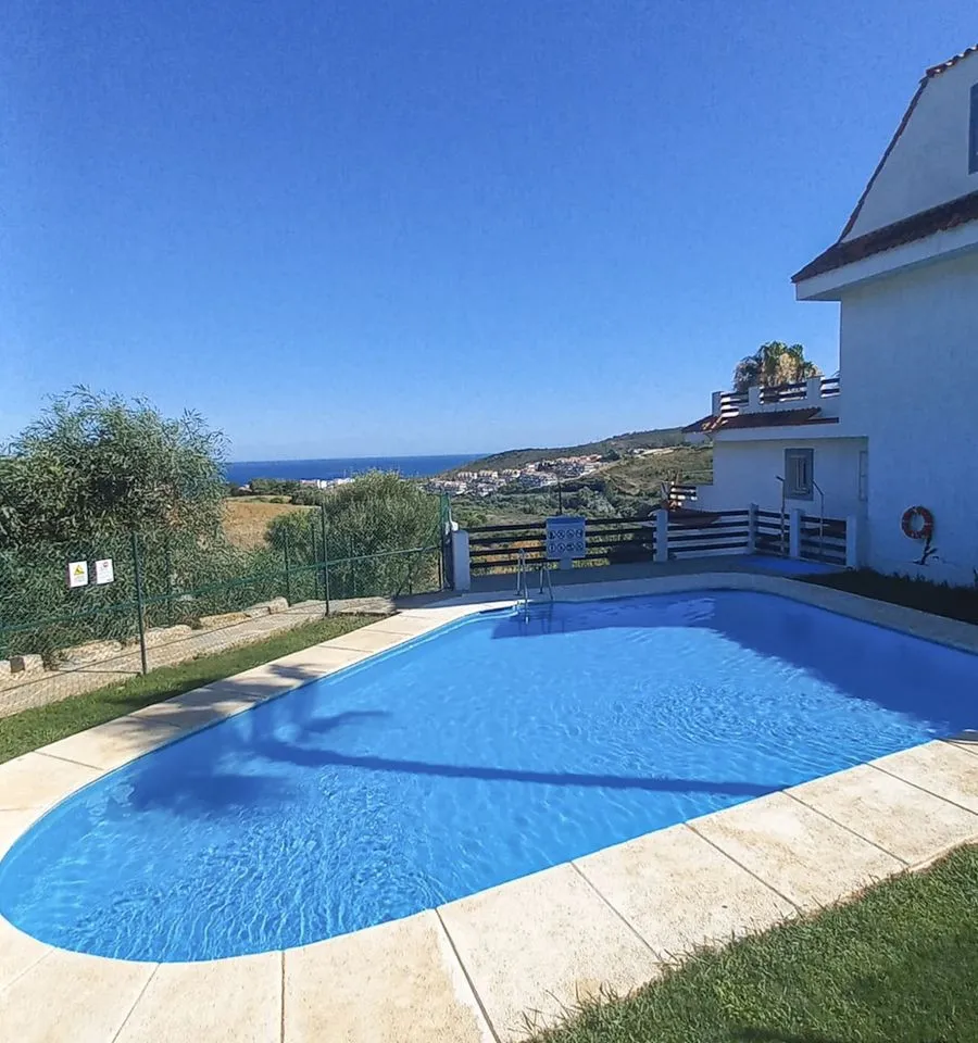 ab4c16cc-68bc-455f-b8f1-3427ef24f564