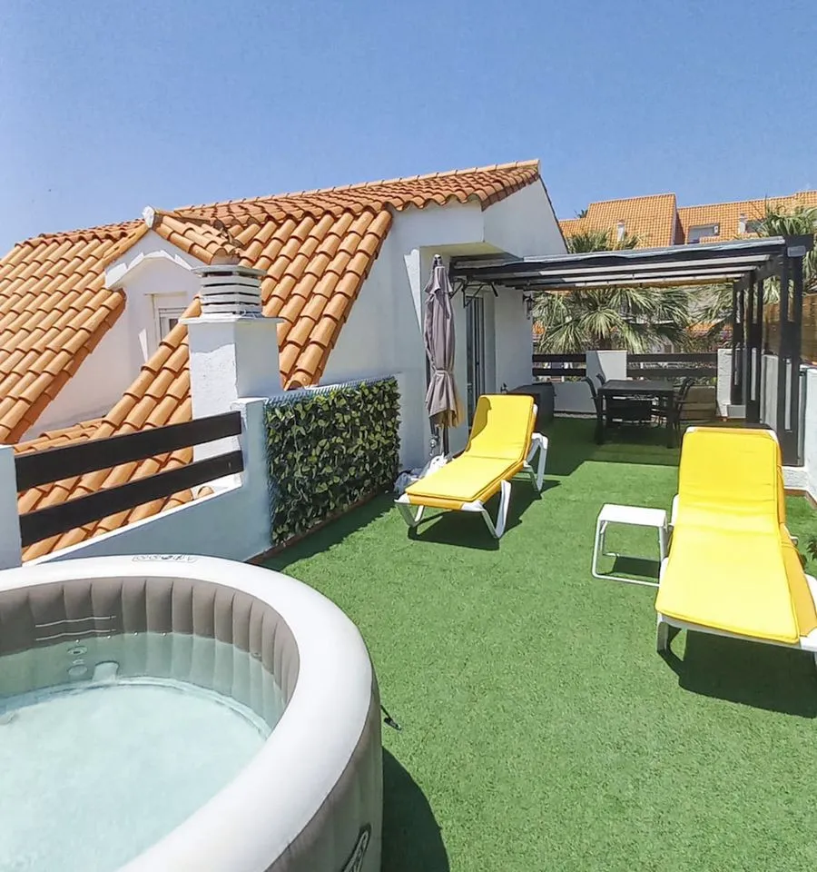 aea9029a-d777-4a48-9f6f-62f49b93d852