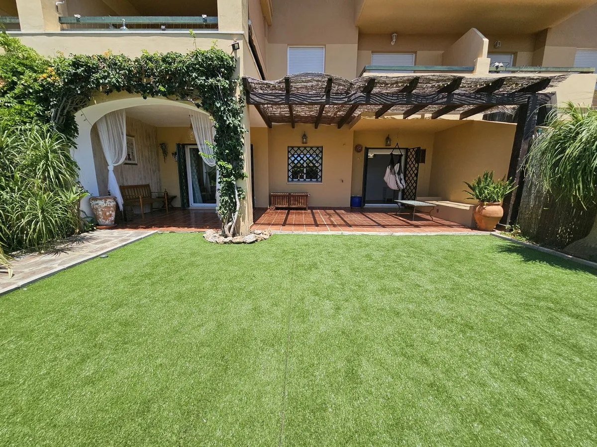 ef8516c5-d2c0-4895-835c-aae0df5f0f03