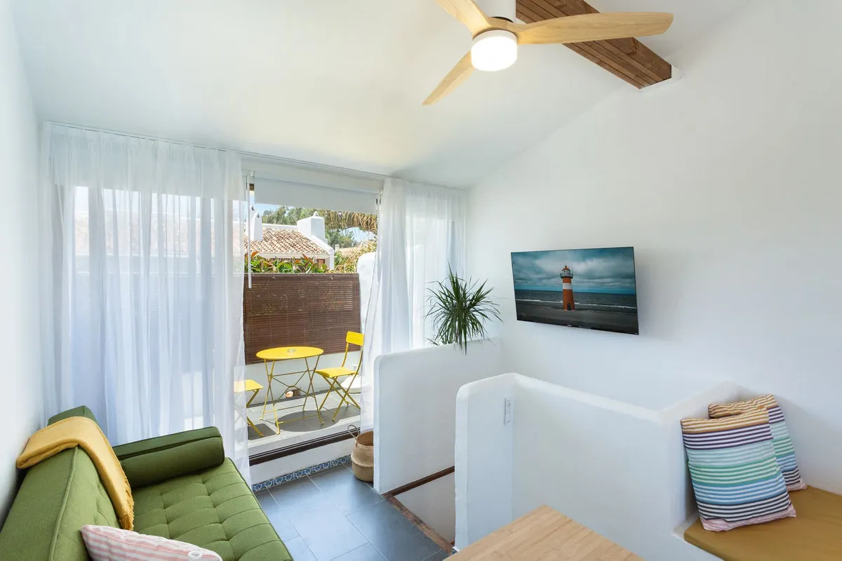 2c97c5c3-8a12-4c61-85e9-95217ae717f6