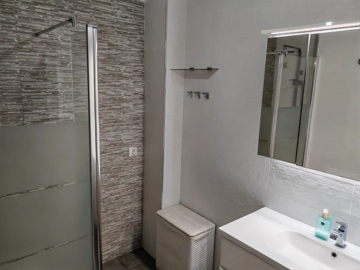 d936bccc-67d9-402b-9acd-67b74888de4a