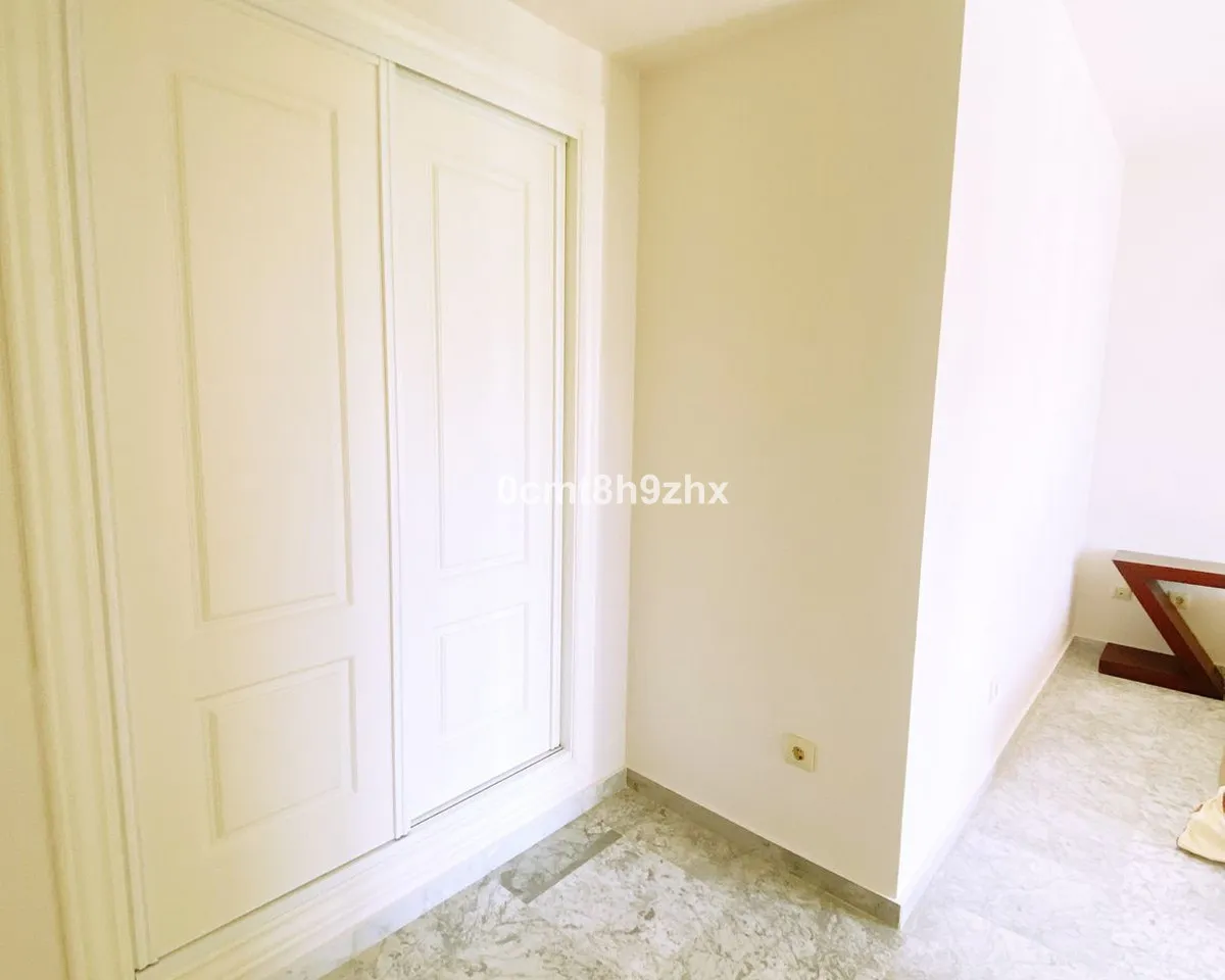 b25f199e-5a40-4cc3-987c-a5fb719e9681