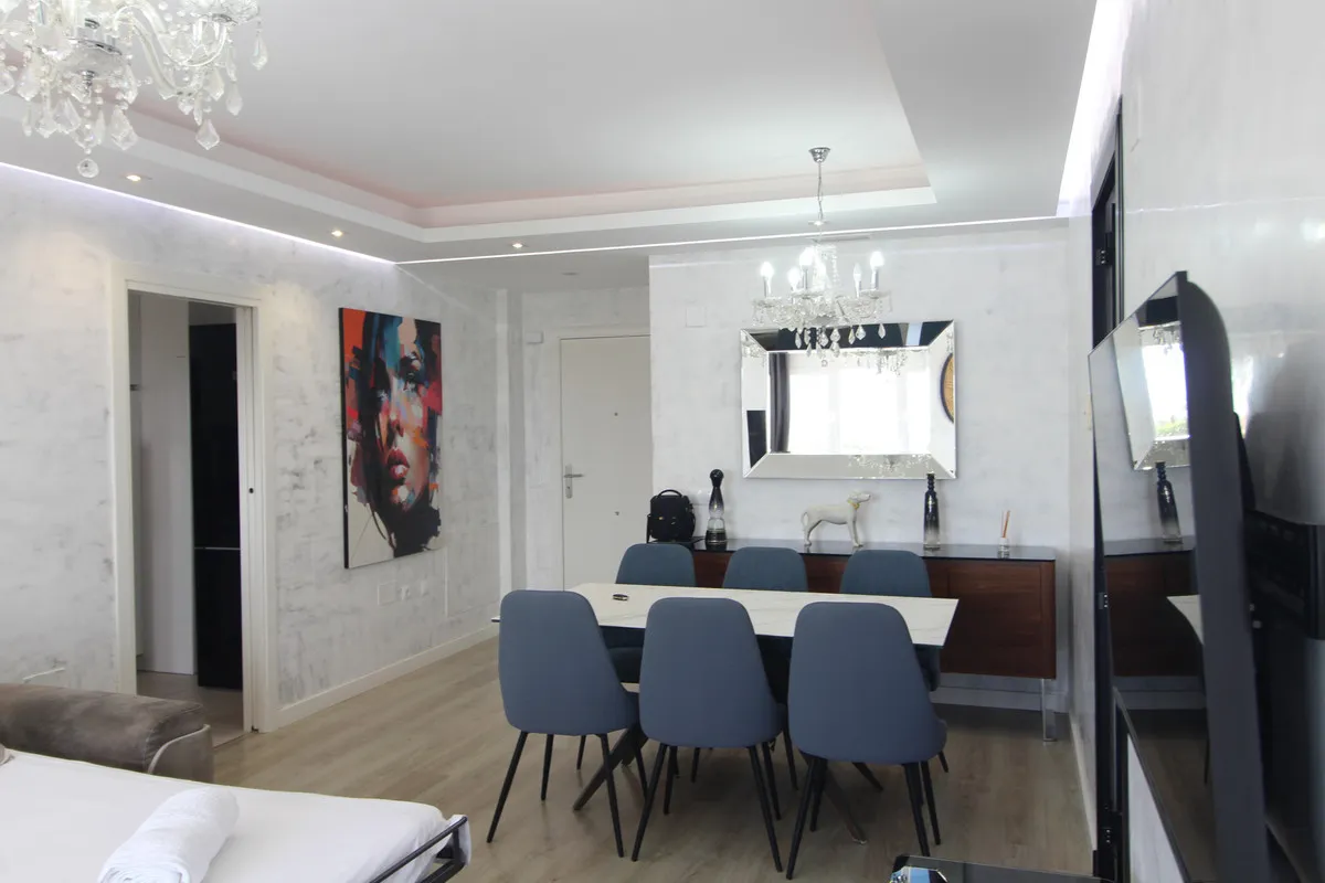 9bfc30ed-e8fa-4bd2-85ff-2d538daa0323