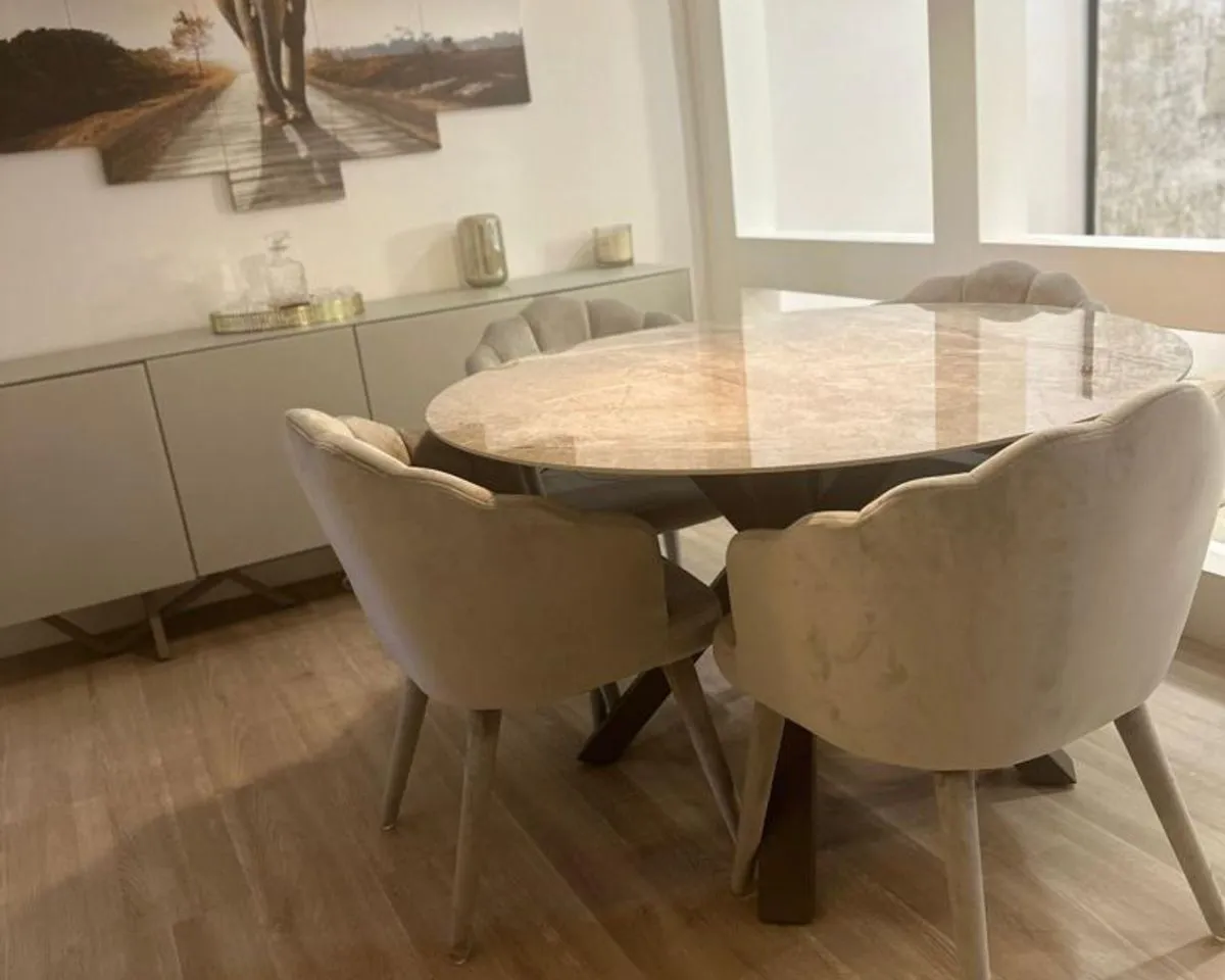 d67c1dc6-79bd-4ee8-9f56-f87ff7d0703a