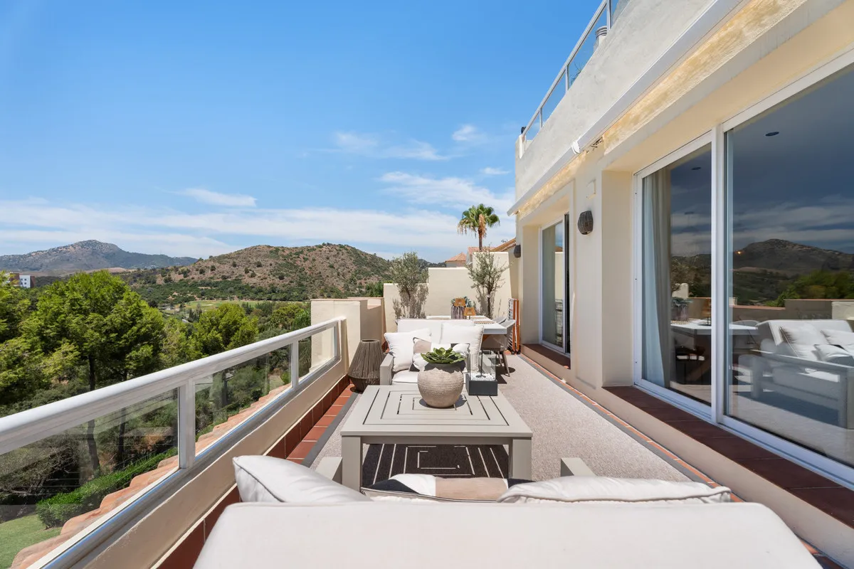 e92f32d1-1977-4430-911c-fbc9e6ac481d