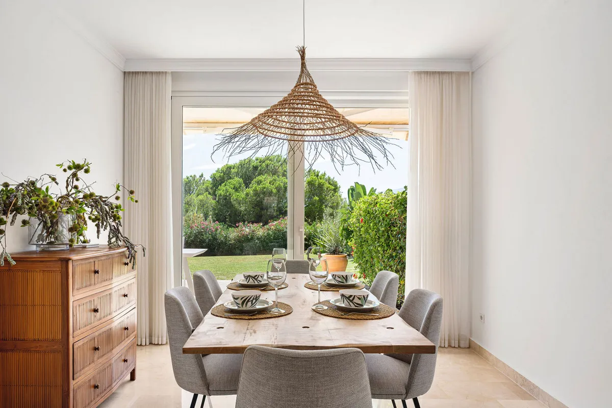 1e74a76d-2a64-4782-954d-f5f840ac325a