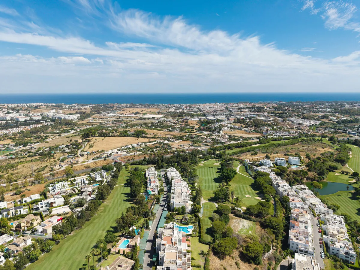 6c1d70b7-5cb0-434b-a3a6-76fd665d03e5