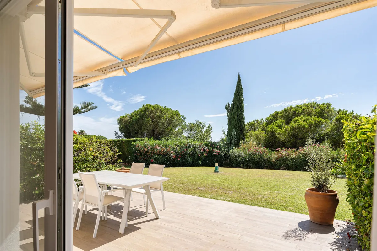 90d939ca-71d9-4a0a-990c-d28a7739658d