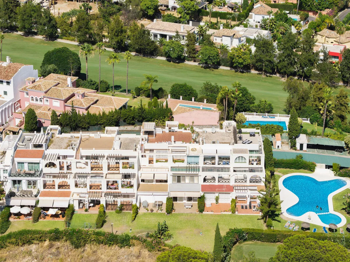 a00f43d9-8250-4f4b-9ea5-1d030938ed8e