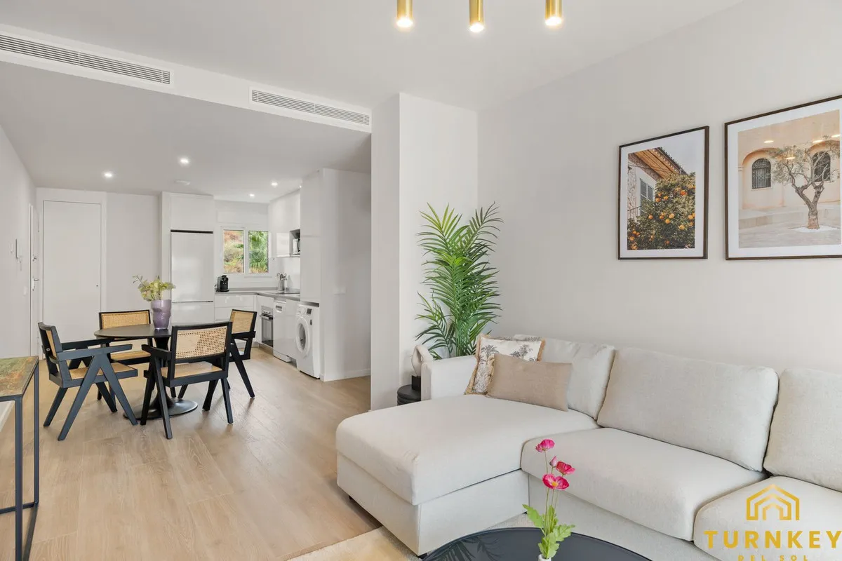 1c387d6b-10b7-4543-a3eb-97ab610c38eb