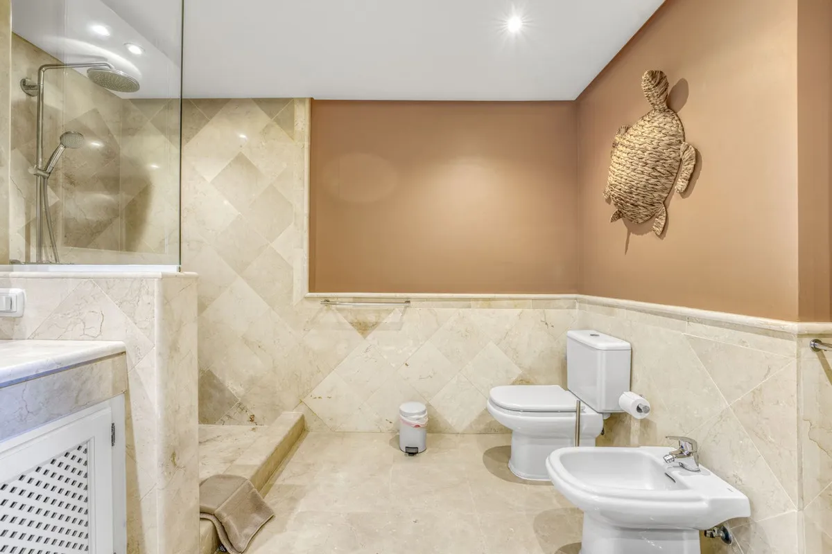 2cf26c1f-879c-431e-8435-d47330812f5f