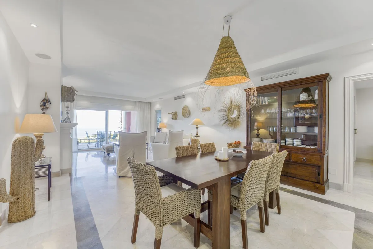 382b72bc-6560-4bfc-8fab-19512ec30bbb