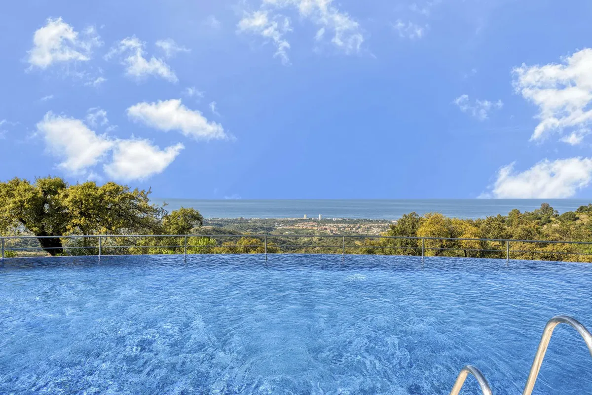 69a7062b-e461-4869-ac8d-2ba31cac0fef