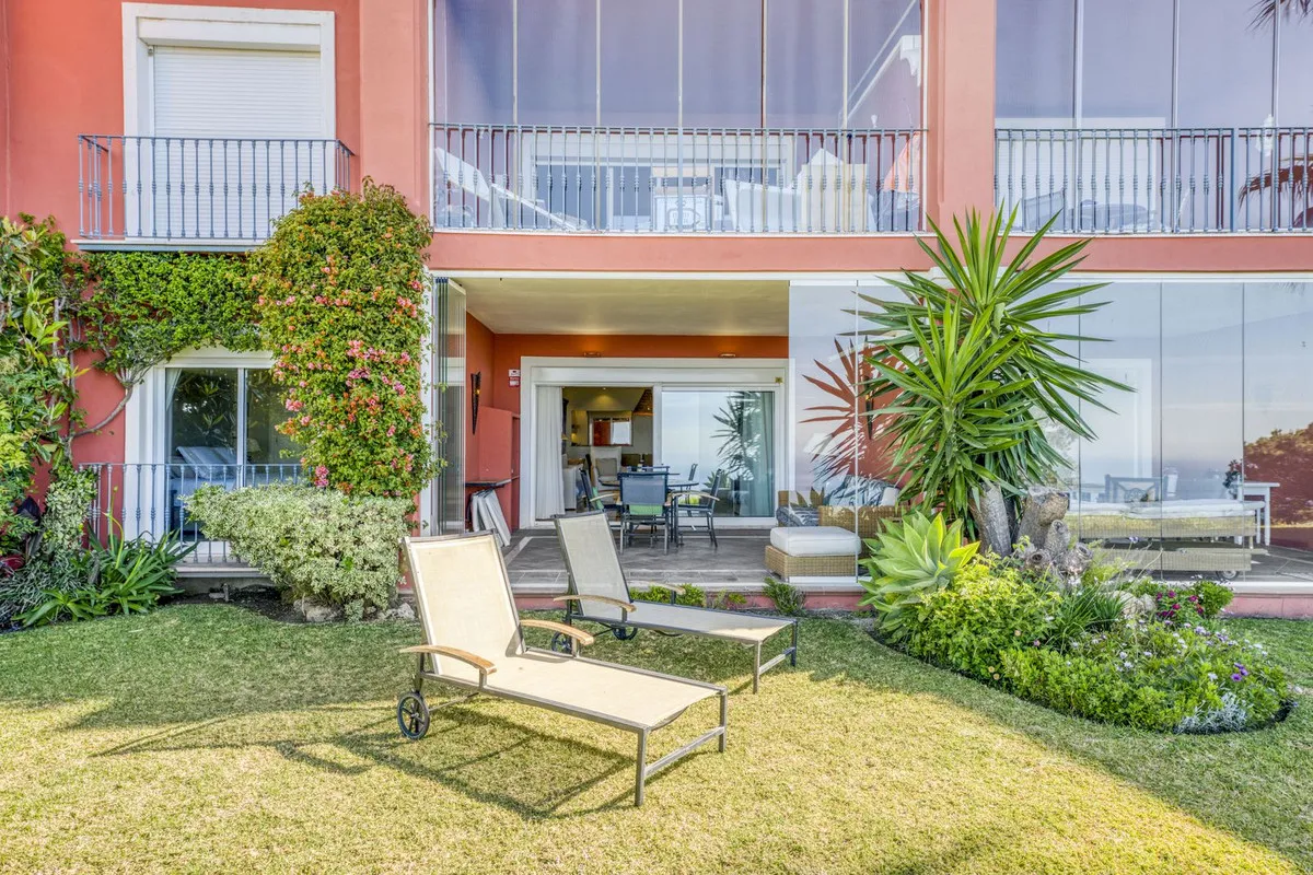 c95a5f5b-c39f-4fae-8978-fada5e0fe242