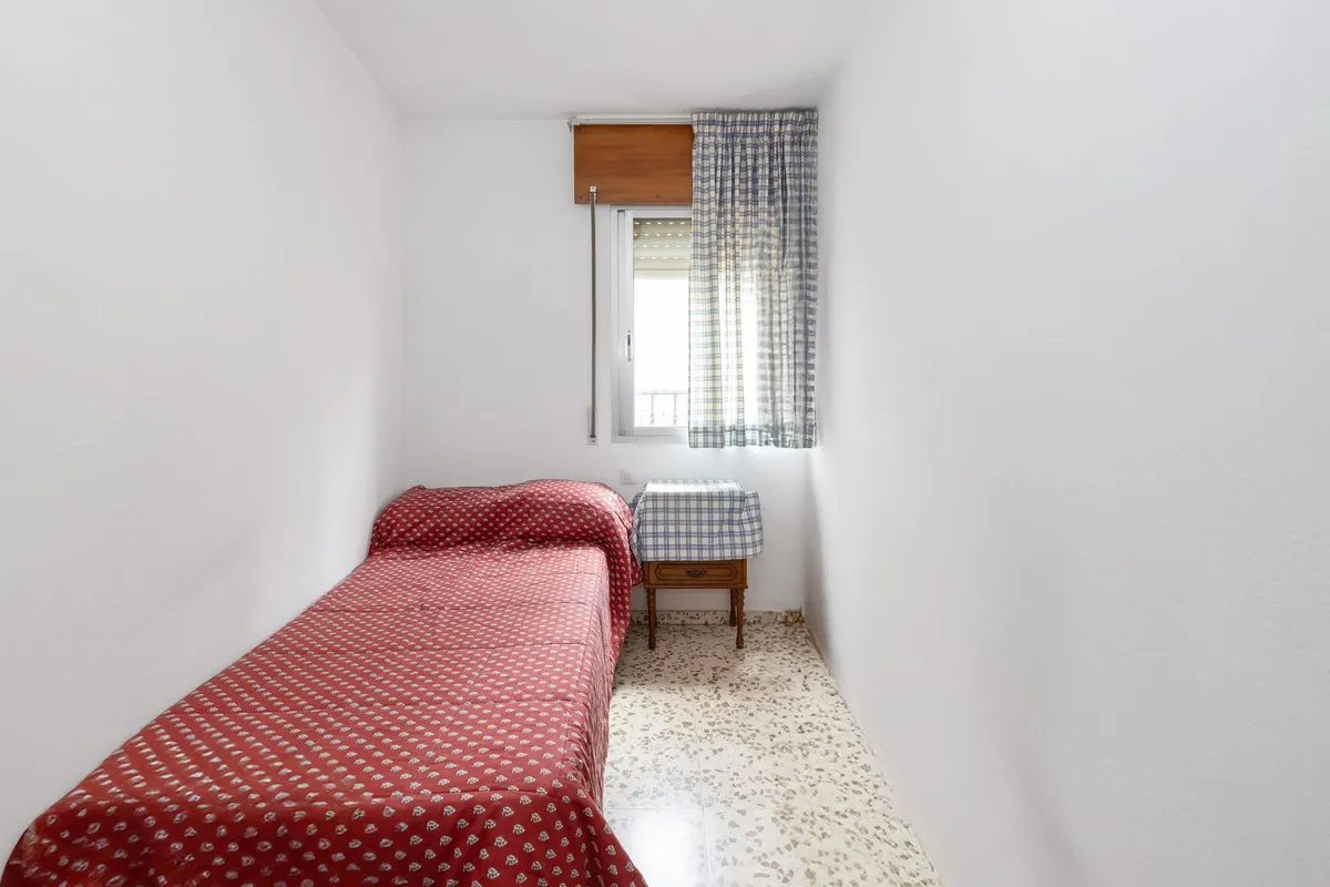 0f099125-8781-4cd2-a2bb-68ee2a3c17e1