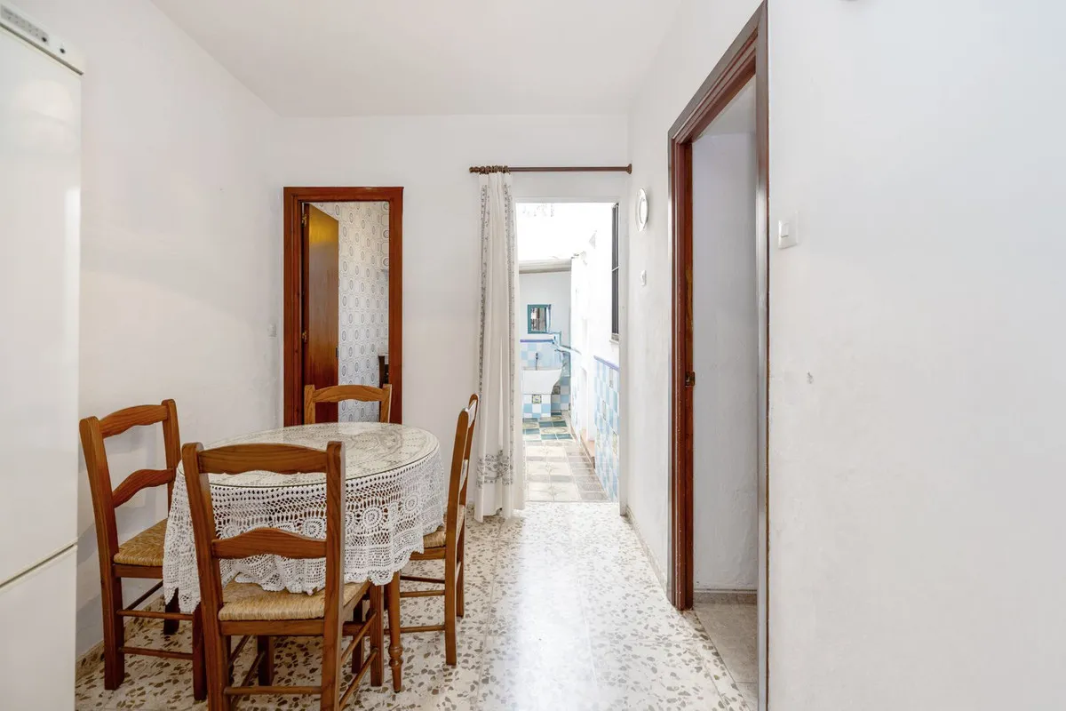 4270a5ca-f57e-4da2-bb2b-e9c81e51f080