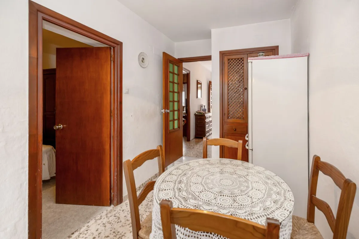 edb3bc23-3314-4cfe-a389-bfa1246d62f2