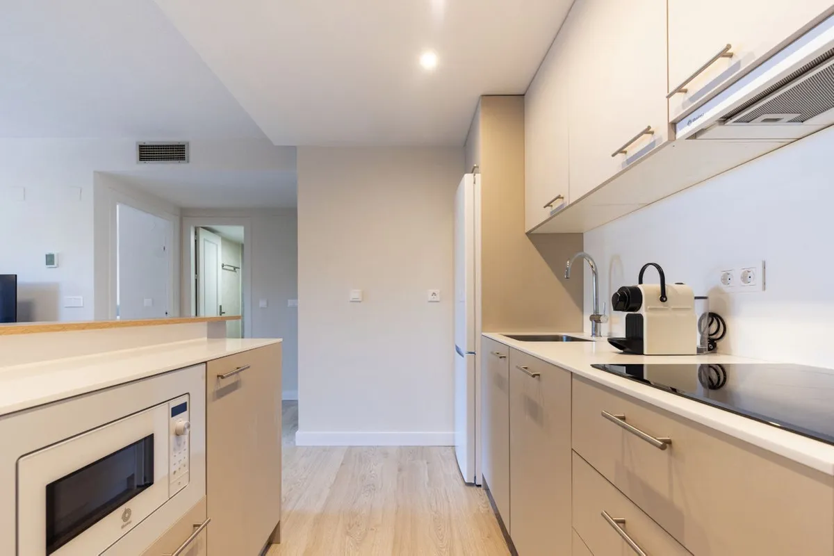 c74ef602-9348-44a0-9785-05bfa5b0dd42