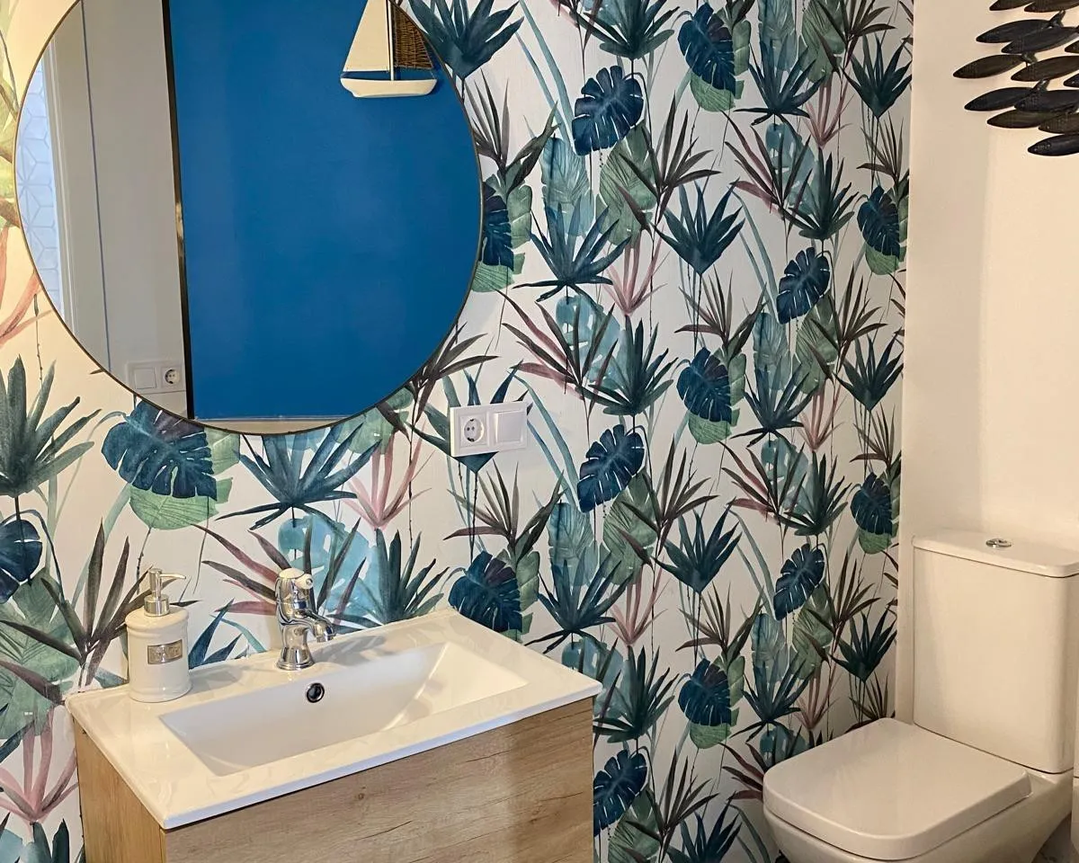 7ba21975-2dfb-429f-9122-9734117adc08