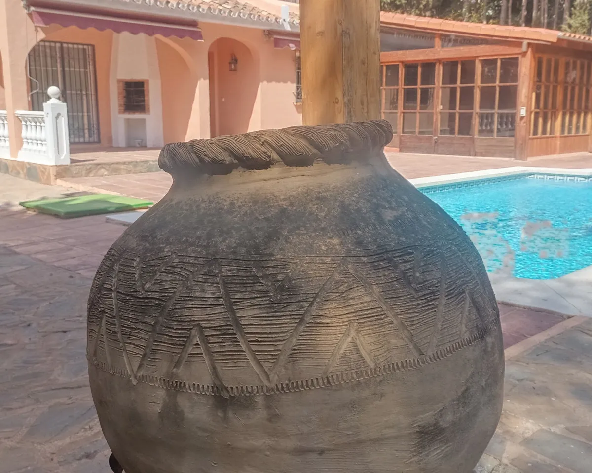 7ab81830-7d6b-4ebe-a8ca-792ac78b657c