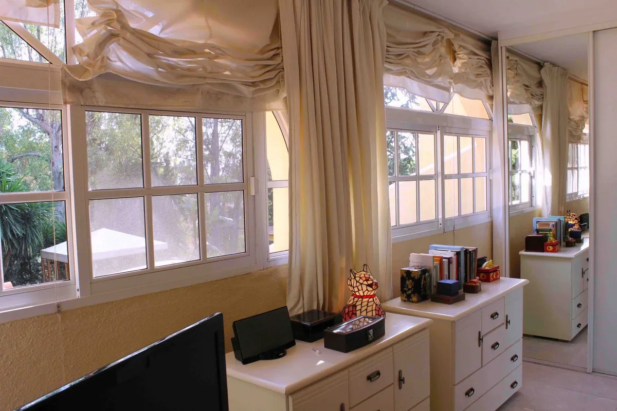 b589f42a-78b9-4150-8e25-573873b4d8b4