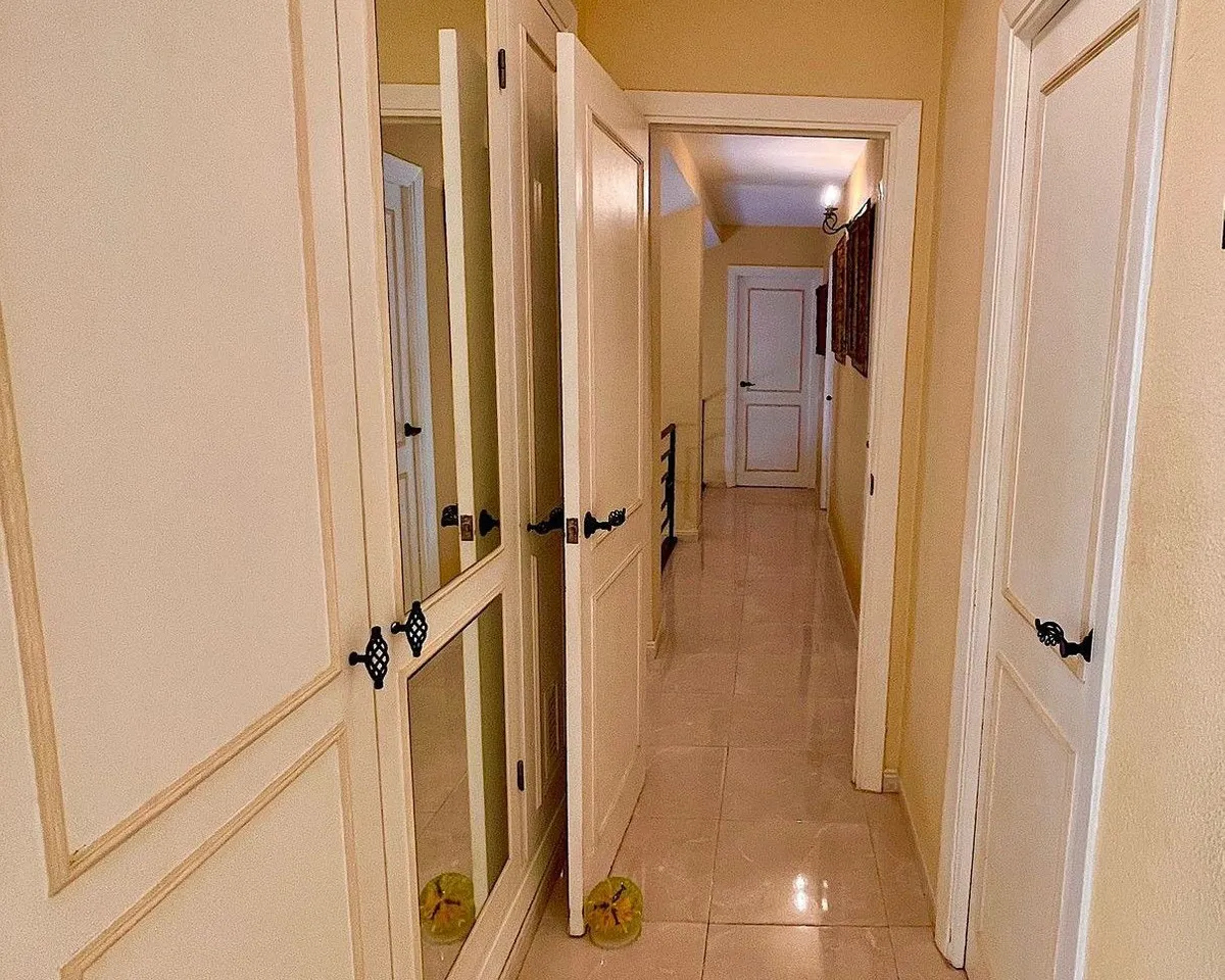 d71b2c5b-c081-4170-ba18-dc8f697ce2bf