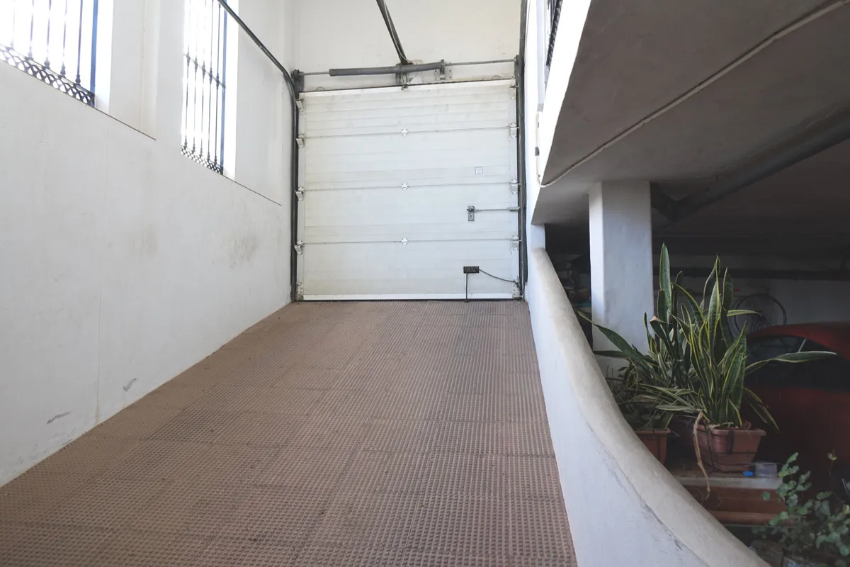 d30e78e1-10f7-4f31-9ae9-b9304c154b62