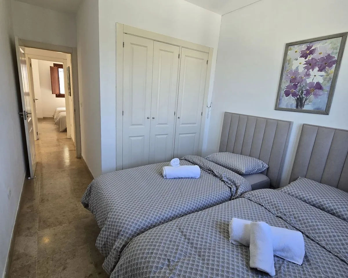 07b72b8d-18a0-4e39-9517-950cb6fba9a4