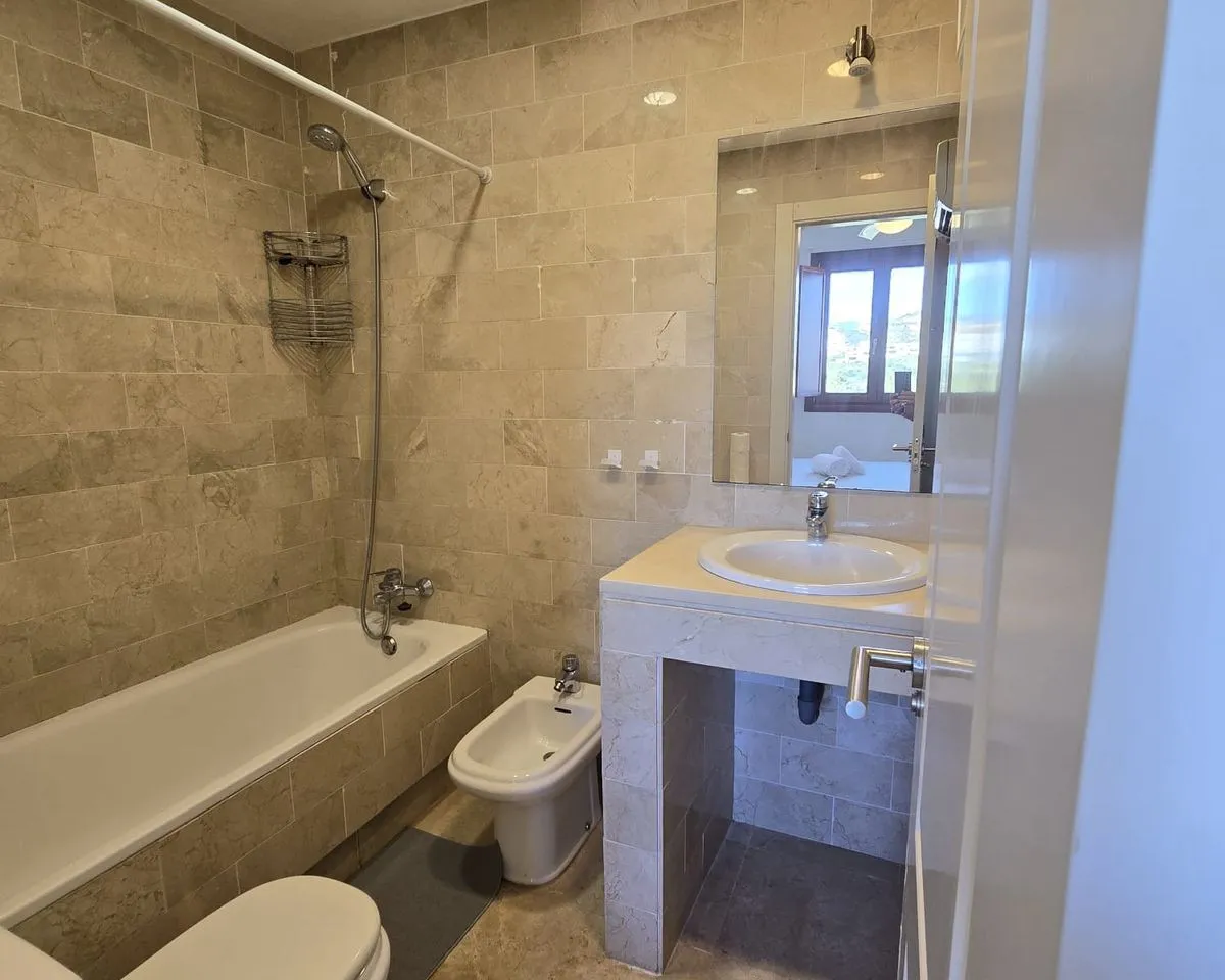 7dfe1bdd-e9fd-486e-8a1d-0744d9f88dc5