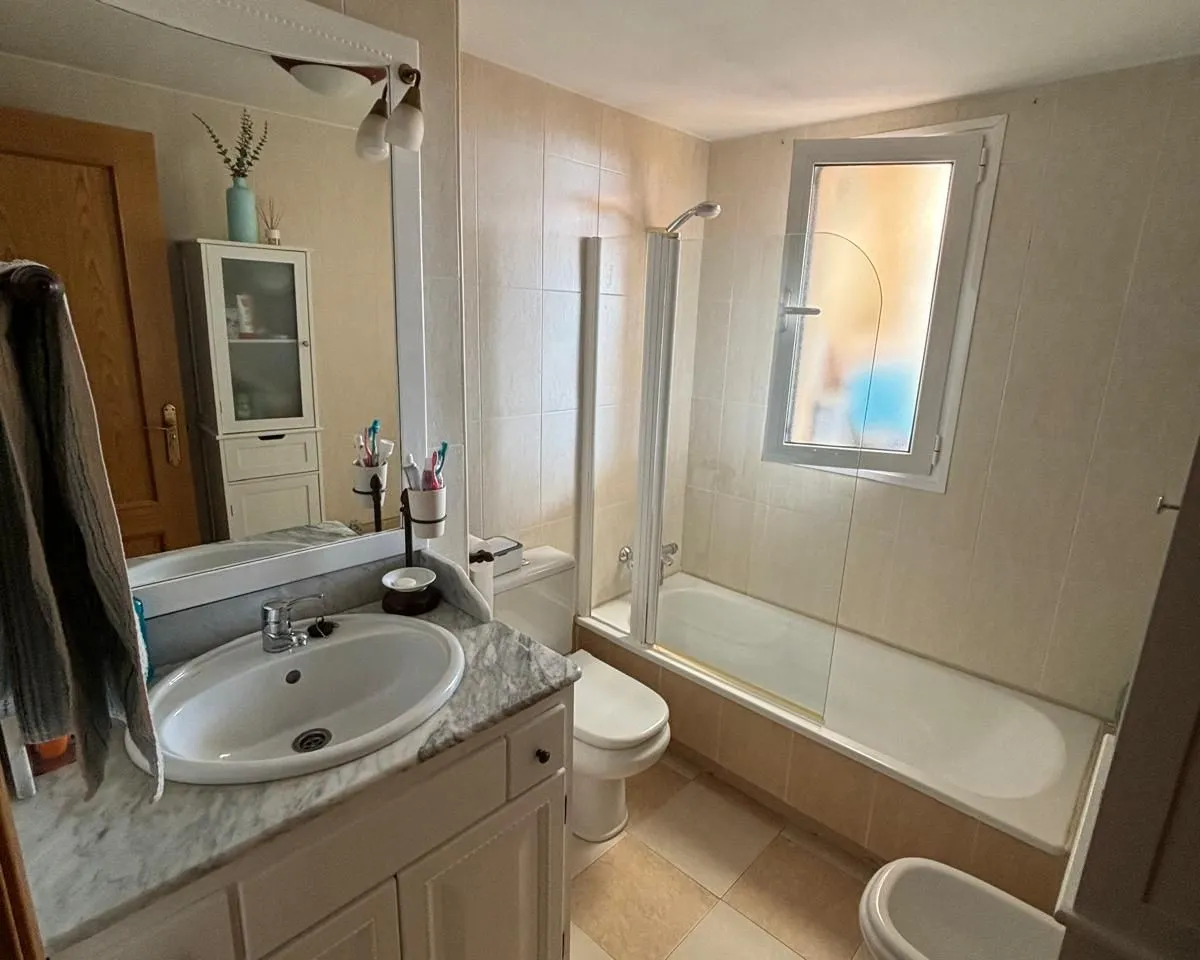 22ac35cd-2ab7-46ba-bb49-2ee2667bad31