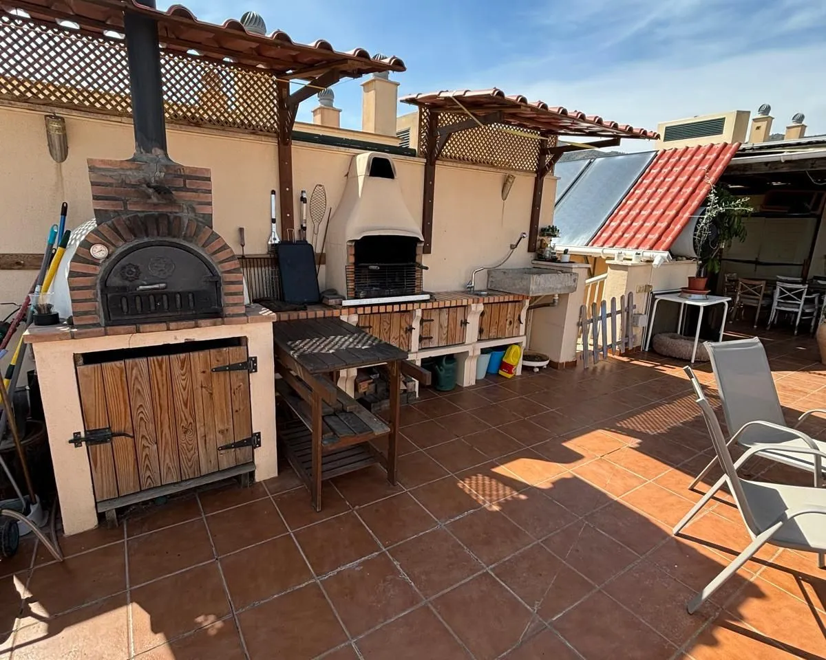 4eb6a900-3647-41ea-8826-ff71541b6518