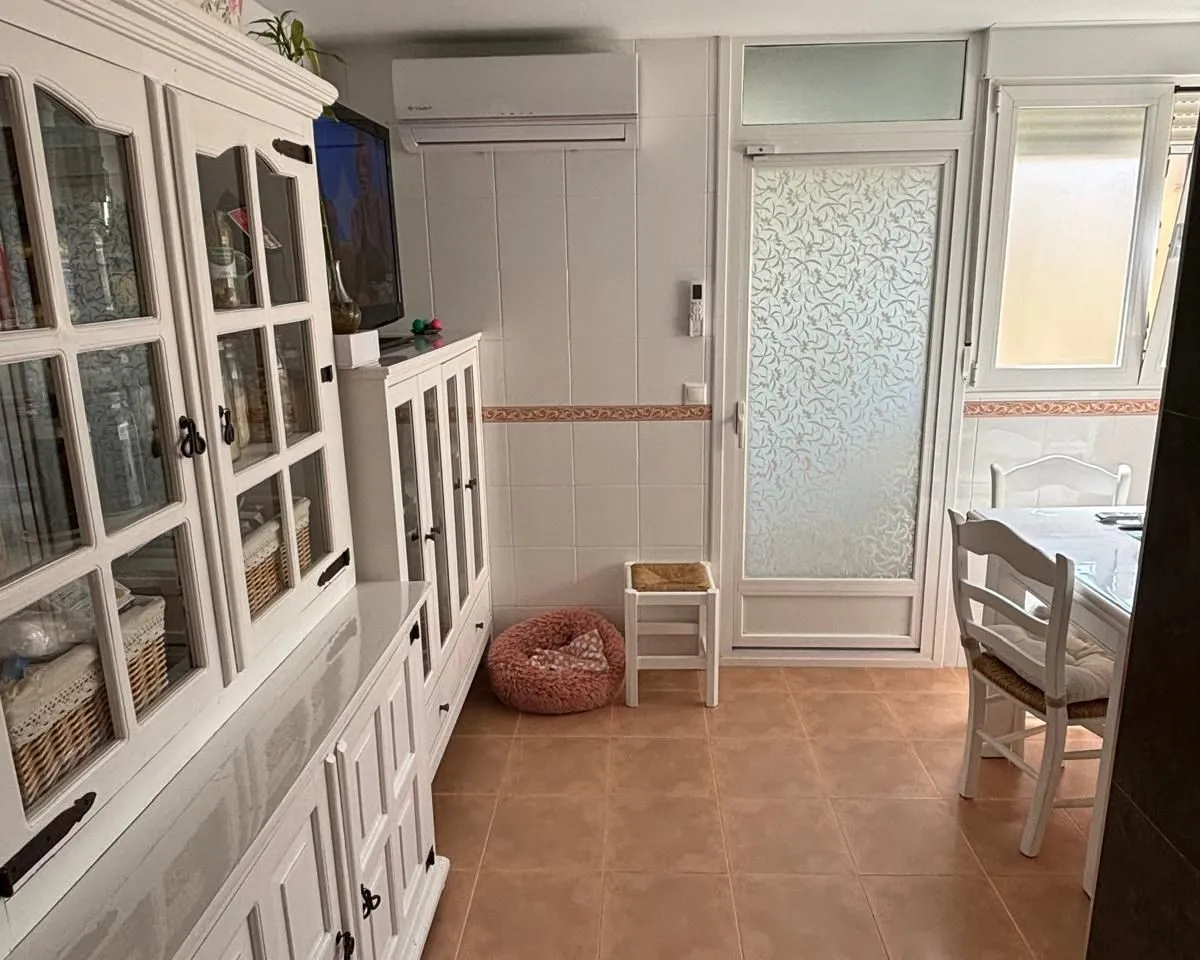 ef81c530-b9b4-44bc-a2ed-de9341731ccf