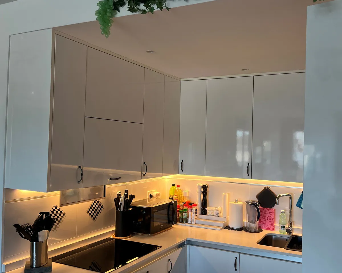 608733b7-6a4e-4dc8-91a8-b2e263e247bc