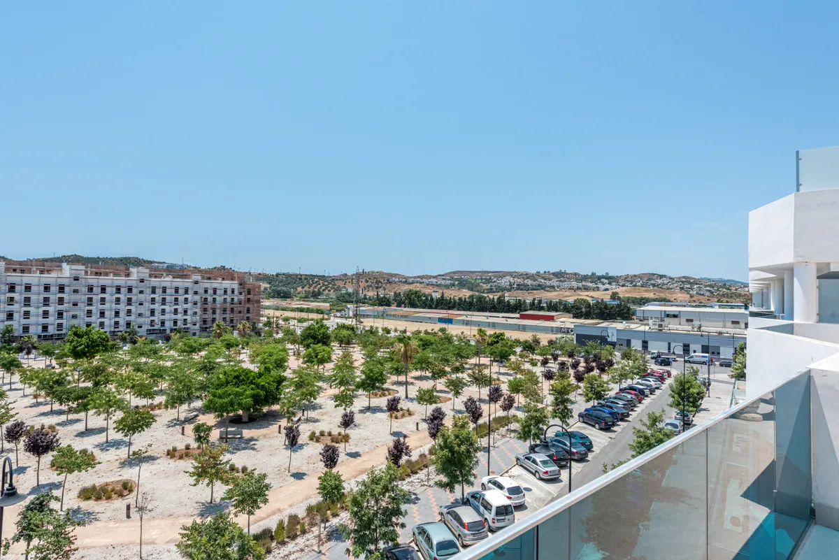 a2c221be-98a9-443e-821f-58d373bde35a