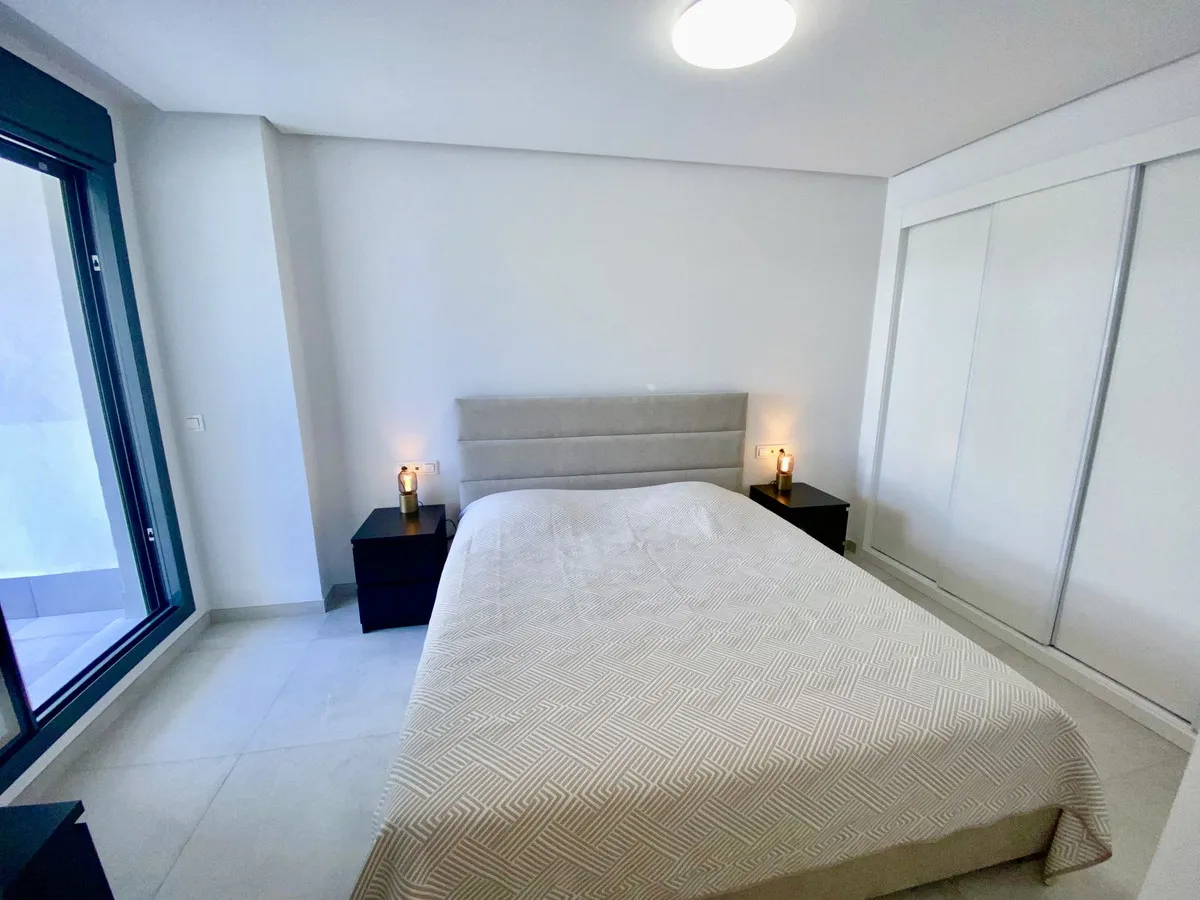 043f6266-0a83-4c7d-82b2-46eda53c65a6